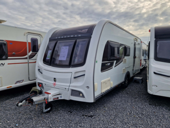 Coachman VIP 520, 4 Berth, (2013) Touring Caravan