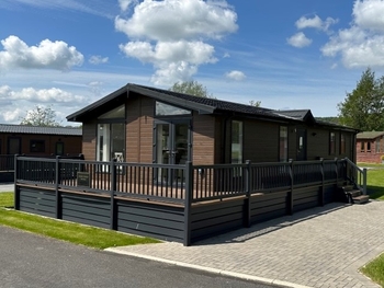 The Hawthorne Lodge Lodge