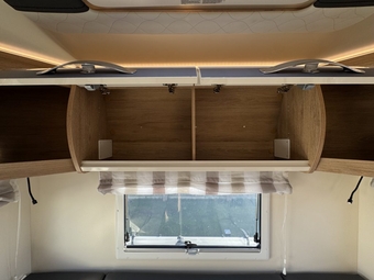 Roller Team Auto Roller 747, 6 Berth, (2025) Motorhome