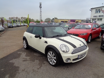 Mini Cooper, (2010)