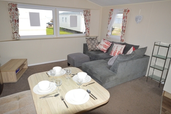 Willerby Etchingham, 2 bedrooms, 2016 for sale